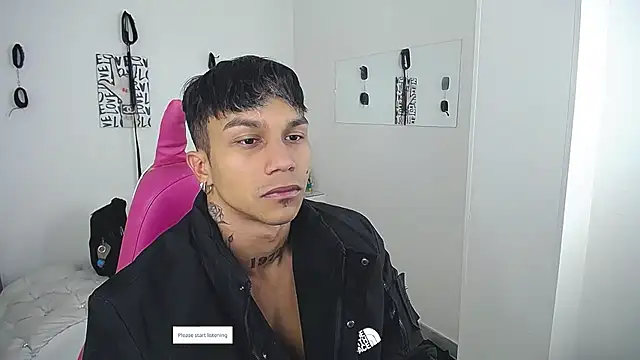 Snapshot of Leonard_Price chatting on 03/12/26, 01:48 Leonard Price online show from 03/12/26, 01:48