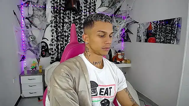 Leonard Price online show from 10/14/25, 01:39