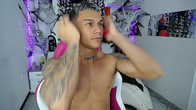 Leonard Price online show from 10/13/25, 02:02