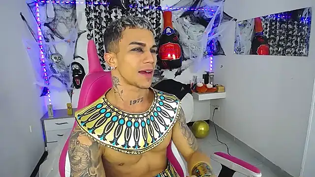 Leonard Price online show from 10/26/25, 01:44