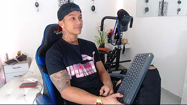 Leonard Price online show from 03/21/25, 05:00