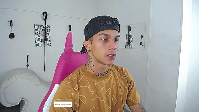 Snapshot of Leonard_Price chatting on 02/05/26, 12:12 Leonard Price online show from 02/05/26, 12:12