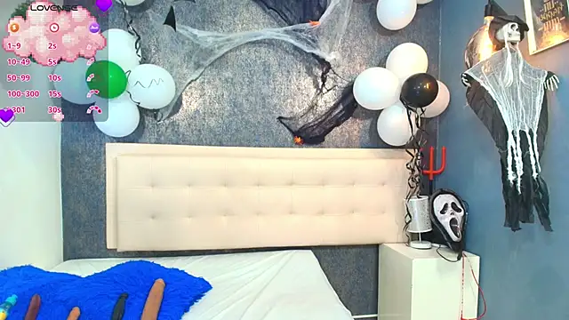 zhamira 21 online show from 10/30/25, 08:39