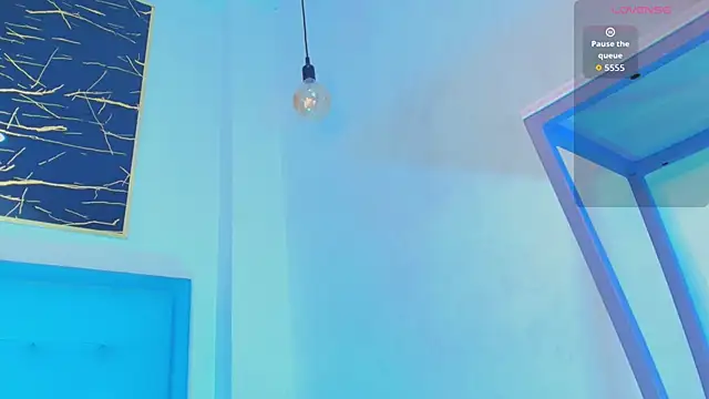 zhamira 21 online show from 11/17/25, 09:19