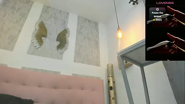 zhamira 21 online show from 02/19/26, 08:39