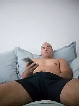 arcosta1989 online show from 11/16/25, 10:13