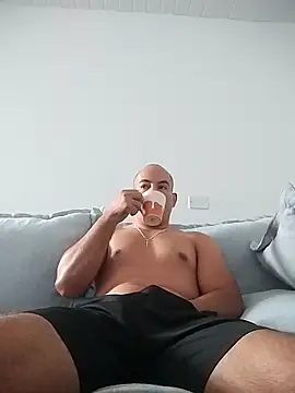 arcosta1989 online show from 10/31/25, 04:58