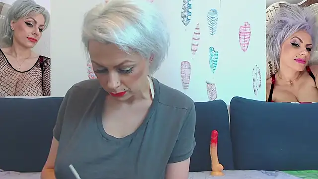 ForeverBarbie  online show from 05/24/26, 03:28