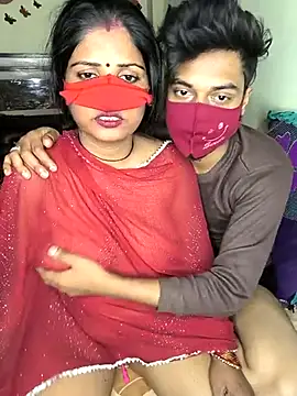 Snapshot of Indian_Lust_Couple chatting on 02/27/25, 12:14 Indian Lust Couple online show from 02/27/25, 12:14