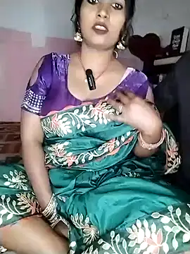 Snapshot of Indian_Lust_Couple chatting on 02/23/26, 12:34 Indian Lust Couple online show from 02/23/26, 12:34