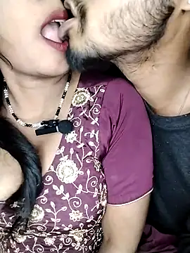 Indian Lust Couple online show from 03/19/26, 01:05