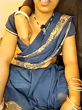 Snapshot of Indian_Lust_Couple chatting on 02/04/26, 05:41 Indian Lust Couple online show from 02/04/26, 05:41