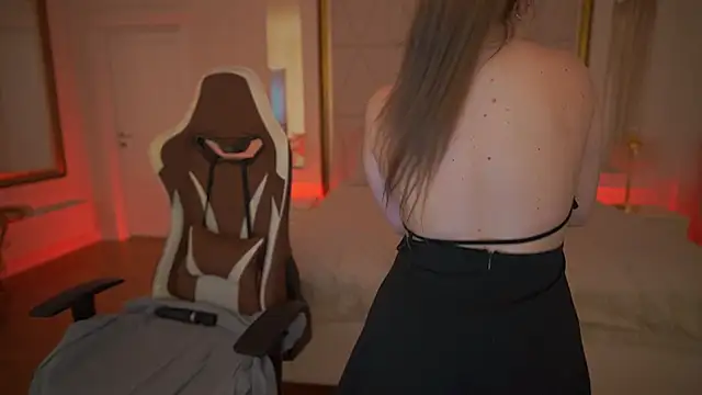 GentleAdellee online show from 02/26/26, 07:08