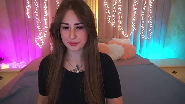 GentleAdellee online show from 12/18/25, 01:48