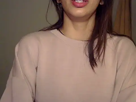 MAAYRA 09 online show from 01/10/26, 01:06