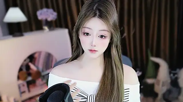 Arwyn-rr online show from 03/24/26, 12:49