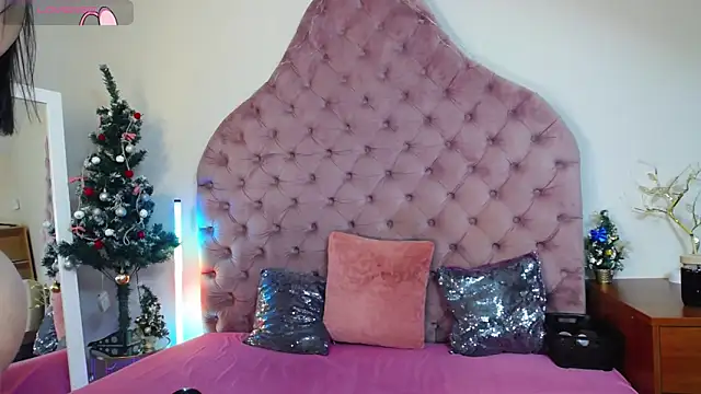 Erikka   online show from 01/06/26, 01:37