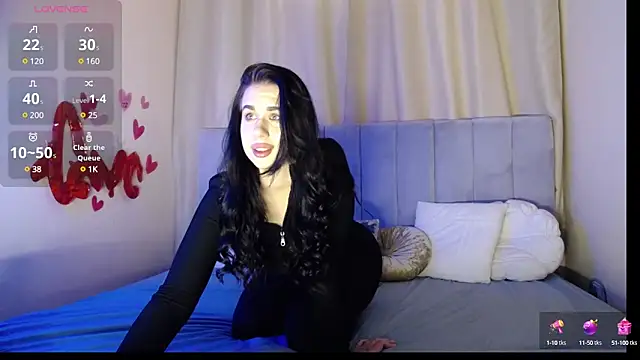 Snapshot of Erikka__ chatting on 03/09/25, 01:37 Erikka online show from 03/09/25, 01:37