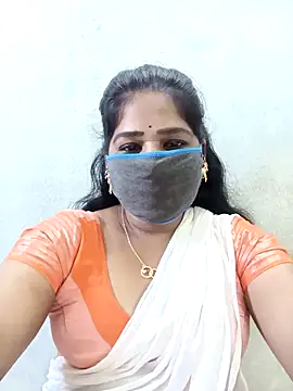 MaaliiiPonuTamil online show from 12/18/25, 01:55