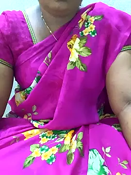 Snapshot of MaaliiiPonuTamil chatting on 06/17/26, 01:27 MaaliiiPonuTamil online show from 06/17/26, 01:27