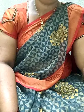 Snapshot of MaaliiiPonuTamil chatting on 06/12/26, 01:25 MaaliiiPonuTamil online show from 06/12/26, 01:25