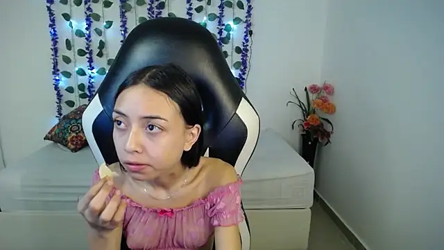 NathaliaSweet 11 online show from 03/13/26, 02:44