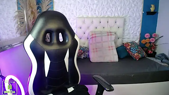 NathaliaSweet 11 online show from 02/14/26, 02:17