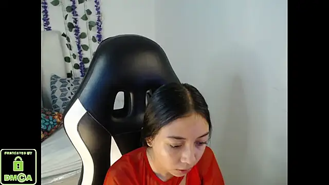 NathaliaSweet 11 online show from 04/22/26, 02:57