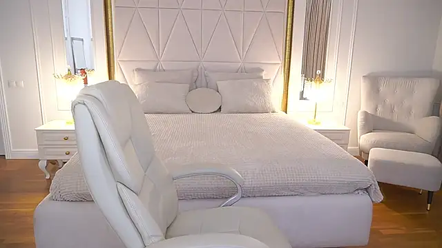 Kittywakee online show from 04/16/26, 09:39