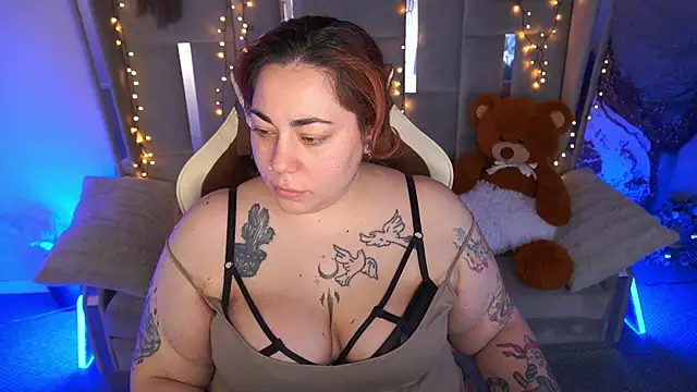 Kittywakee online show from 03/25/26, 09:35