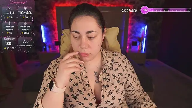 Snapshot of Kittywakee chatting on 03/12/25, 10:07 Kittywakee online show from 03/12/25, 10:07