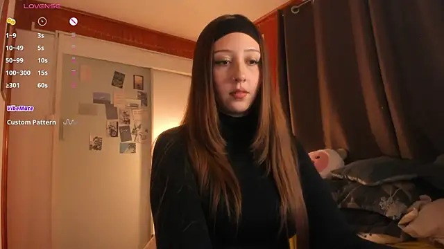 Snapshot of HeyTati chatting on 05/30/26, 01:34 HeyTati online show from 05/30/26, 01:34