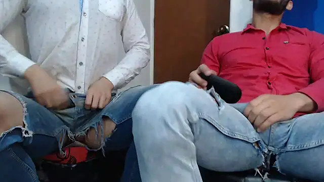 Snapshot of ethasteban27 chatting on 02/19/26, 11:23 ethasteban27 online show from 02/19/26, 11:23