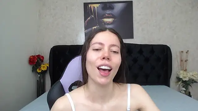 Snapshot of gabymendex chatting on 09/14/25, 01:33 gabymendex online show from 09/14/25, 01:33