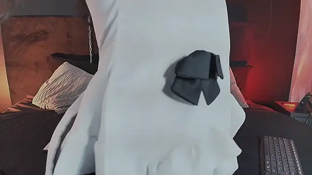 Snapshot of Aylen_darkmoor chatting on 09/30/25, 07:53 Aylen darkmoor online show from 09/30/25, 07:53