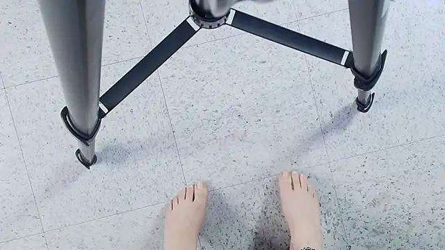 Snapshot of Aylen_darkmoor chatting on 12/17/25, 07:41 Aylen darkmoor online show from 12/17/25, 07:41