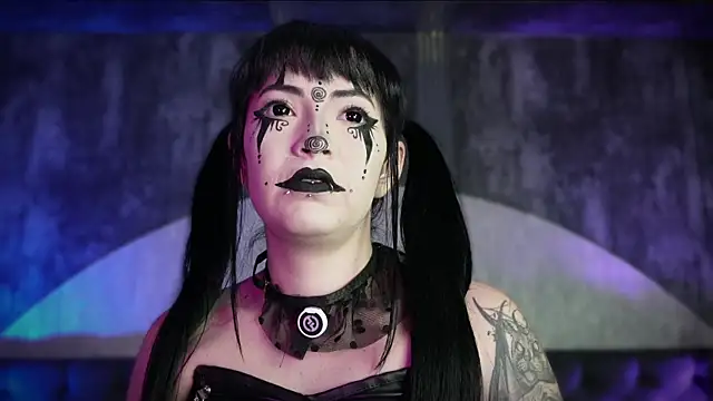 Aylen darkmoor online show from 06/19/26, 06:36