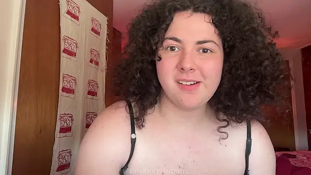 Snapshot of RaspberryTommyFTM chatting on 03/24/26, 05:57 RaspberryTommyFTM online show from 03/24/26, 05:57