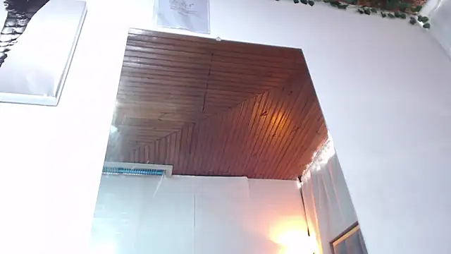 Naia x online show from 03/04/26, 02:14