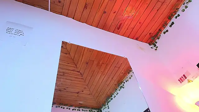 Snapshot of Naia_x chatting on 01/09/26, 08:05 Naia x online show from 01/09/26, 08:05