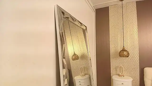 Snapshot of DannaDooll99 chatting on 11/20/25, 12:06 DannaDooll99 online show from 11/20/25, 12:06