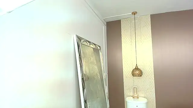 Snapshot of DannaDooll99 chatting on 11/05/25, 12:08 DannaDooll99 online show from 11/05/25, 12:08