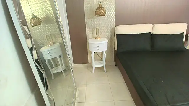 DannaDooll99 online show from 12/19/25, 11:45