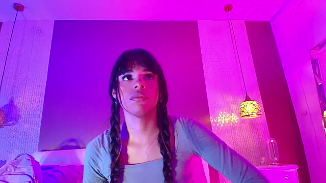 DannaDooll99 online show from 04/05/26, 12:01