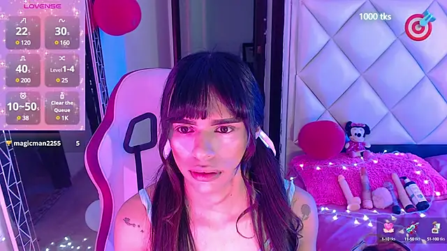 Snapshot of DannaDooll99 chatting on 03/01/25, 11:39 DannaDooll99 online show from 03/01/25, 11:39