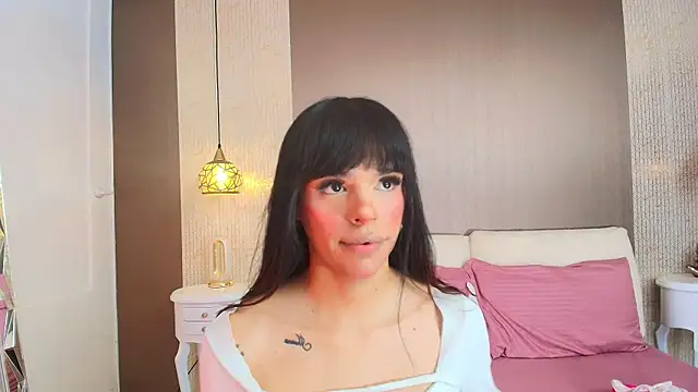 Snapshot of DannaDooll99 chatting on 11/23/25, 12:37 DannaDooll99 online show from 11/23/25, 12:37