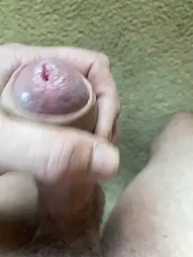 Snapshot of ThickCockLover2 chatting on 10/27/25, 07:37 ThickCockLover2 online show from 10/27/25, 07:37