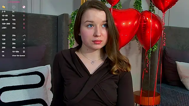 Snapshot of MichelleHaynes chatting on 02/13/25, 02:42 MichelleHaynes online show from 02/13/25, 02:42