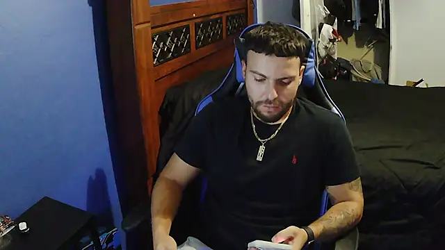 MasterKvn online show from 10/31/25, 04:42