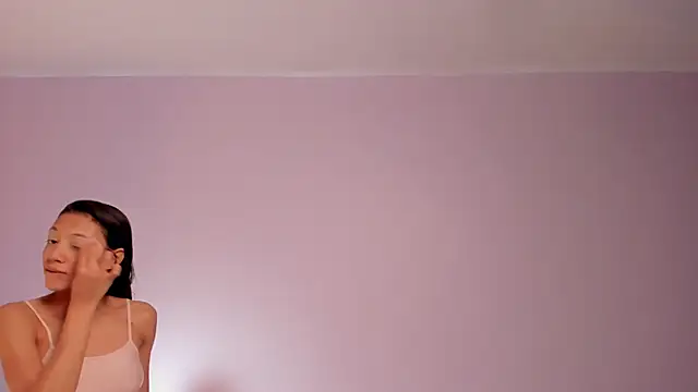 lupeebony online show from 06/03/26, 08:13